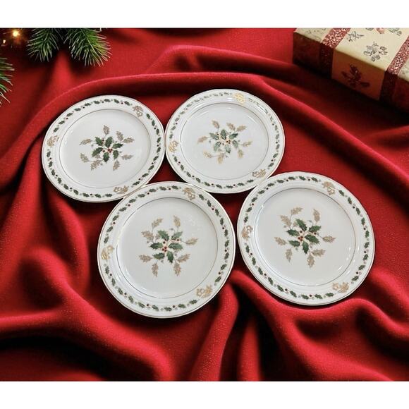 Vintage NORITAKE Holly and Berries China Christmas Plates 8" Set of 4 1970-1980s - Picture 1 of 5